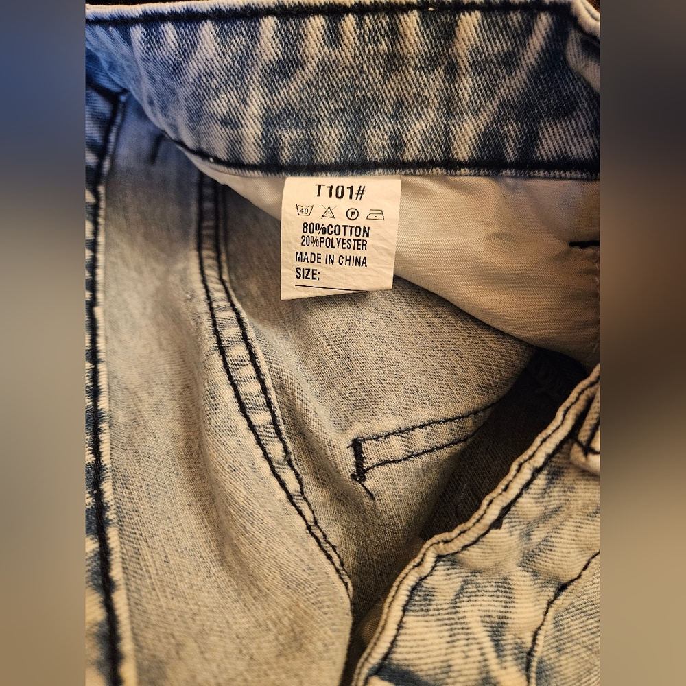 Men's denim - Picture 7 of 8
